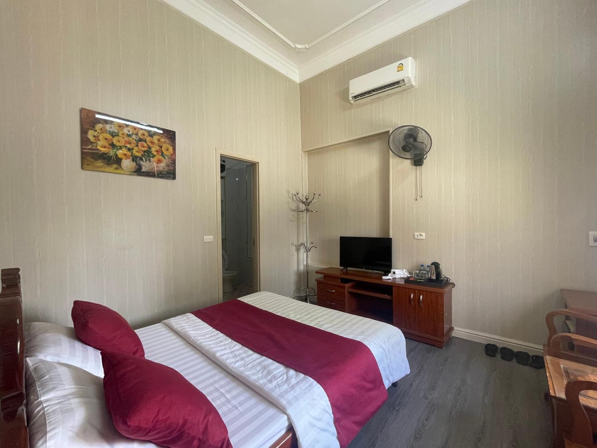 Bach Dai Dung Hotel Hà Tĩnh Extérieur photo