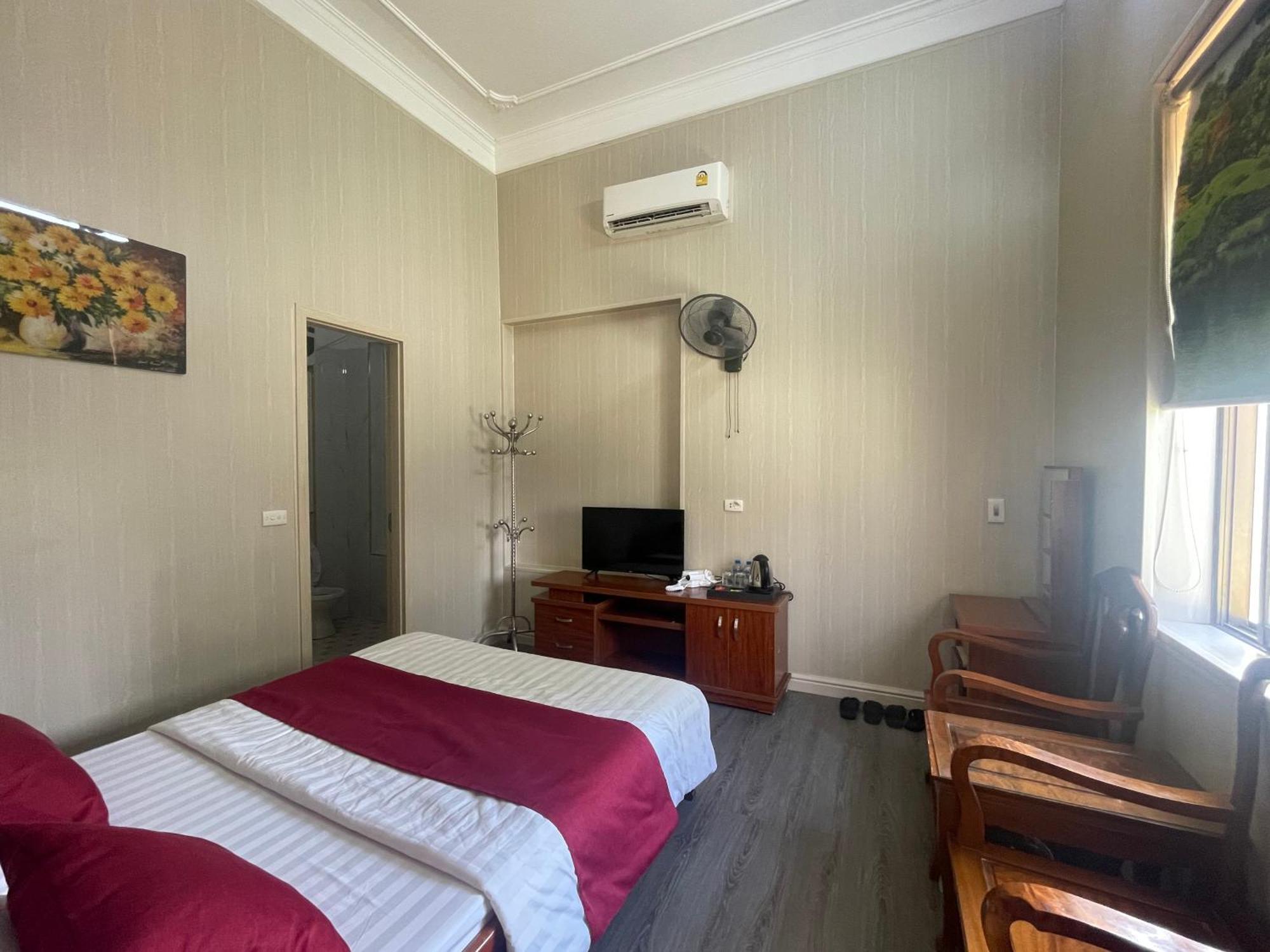 Bach Dai Dung Hotel Hà Tĩnh Extérieur photo