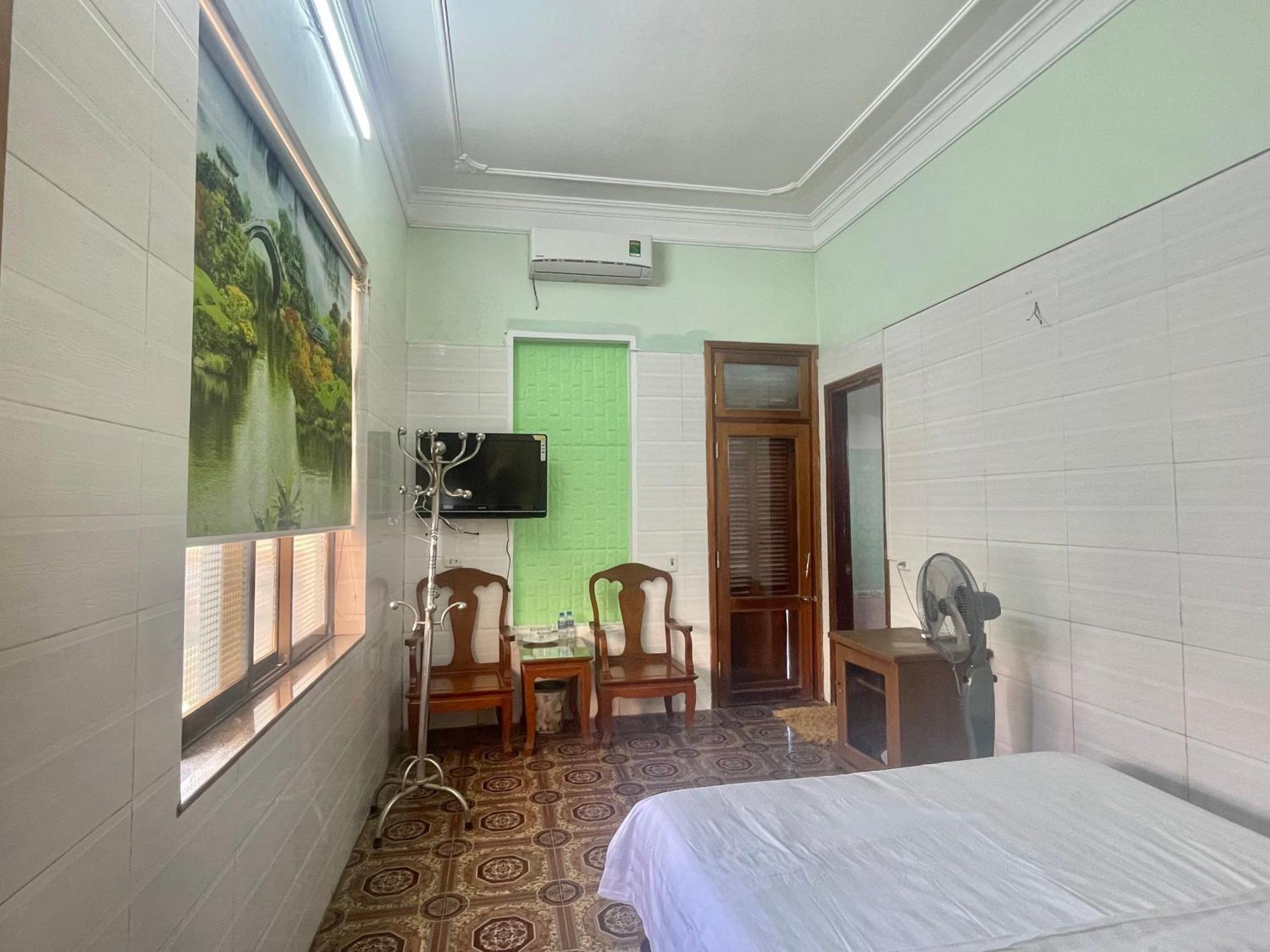 Bach Dai Dung Hotel Hà Tĩnh Extérieur photo